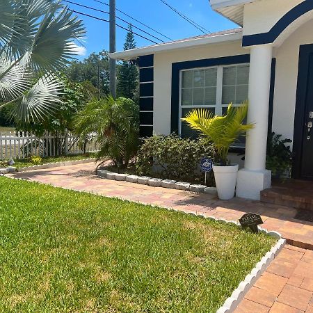 Caribbean Splendor Vacation Rental Near Bush Gardens Tampa Fl Eksteriør billede